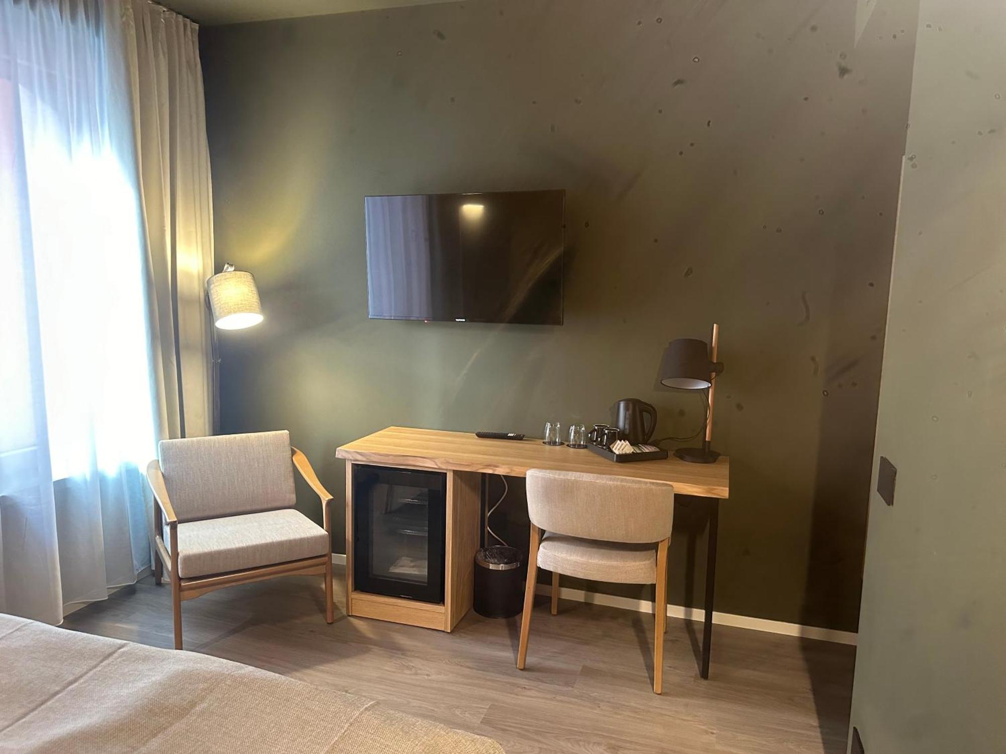 Terra Hotel Boutique Тирано Экстерьер фото