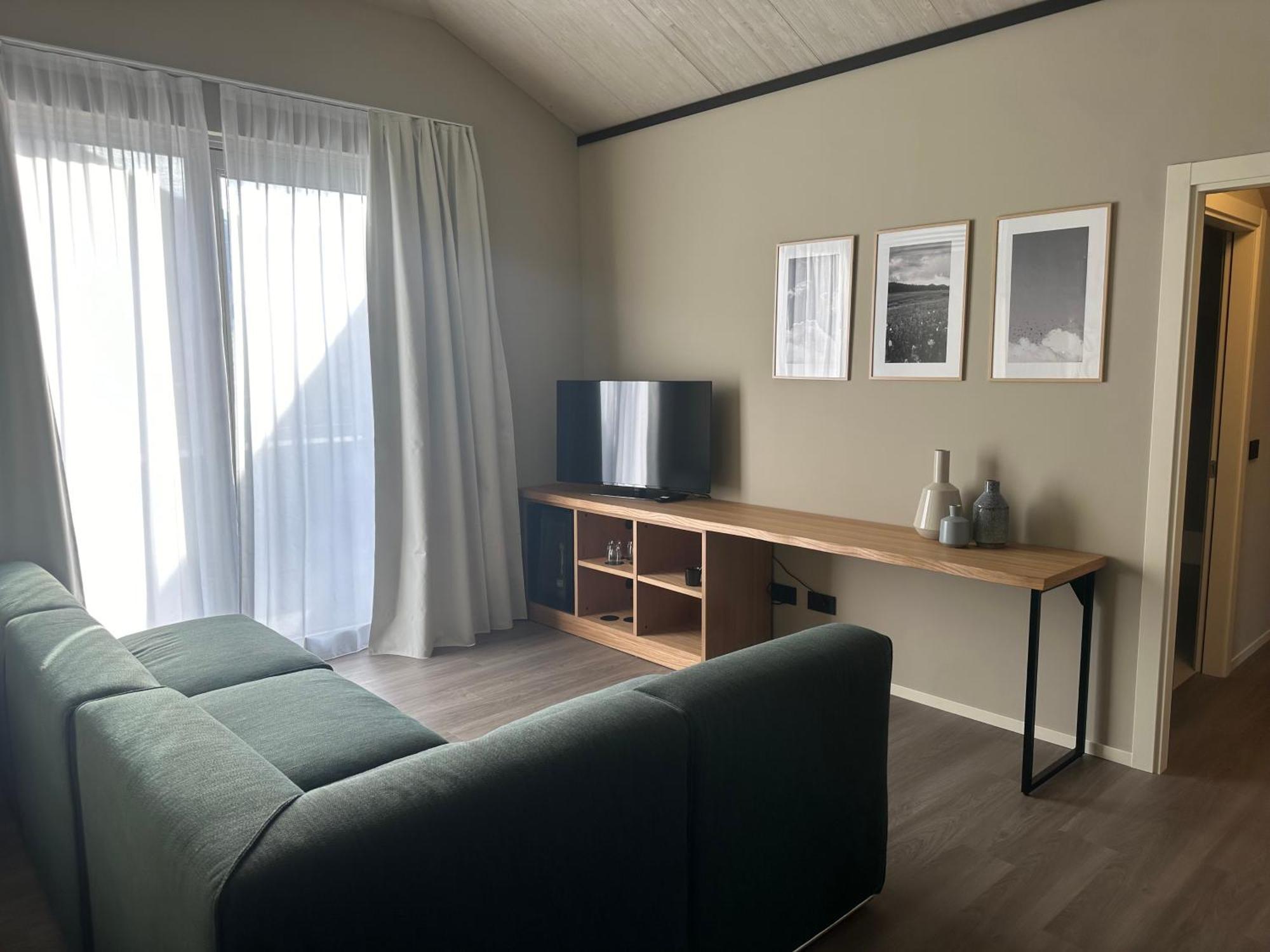 Terra Hotel Boutique Тирано Экстерьер фото