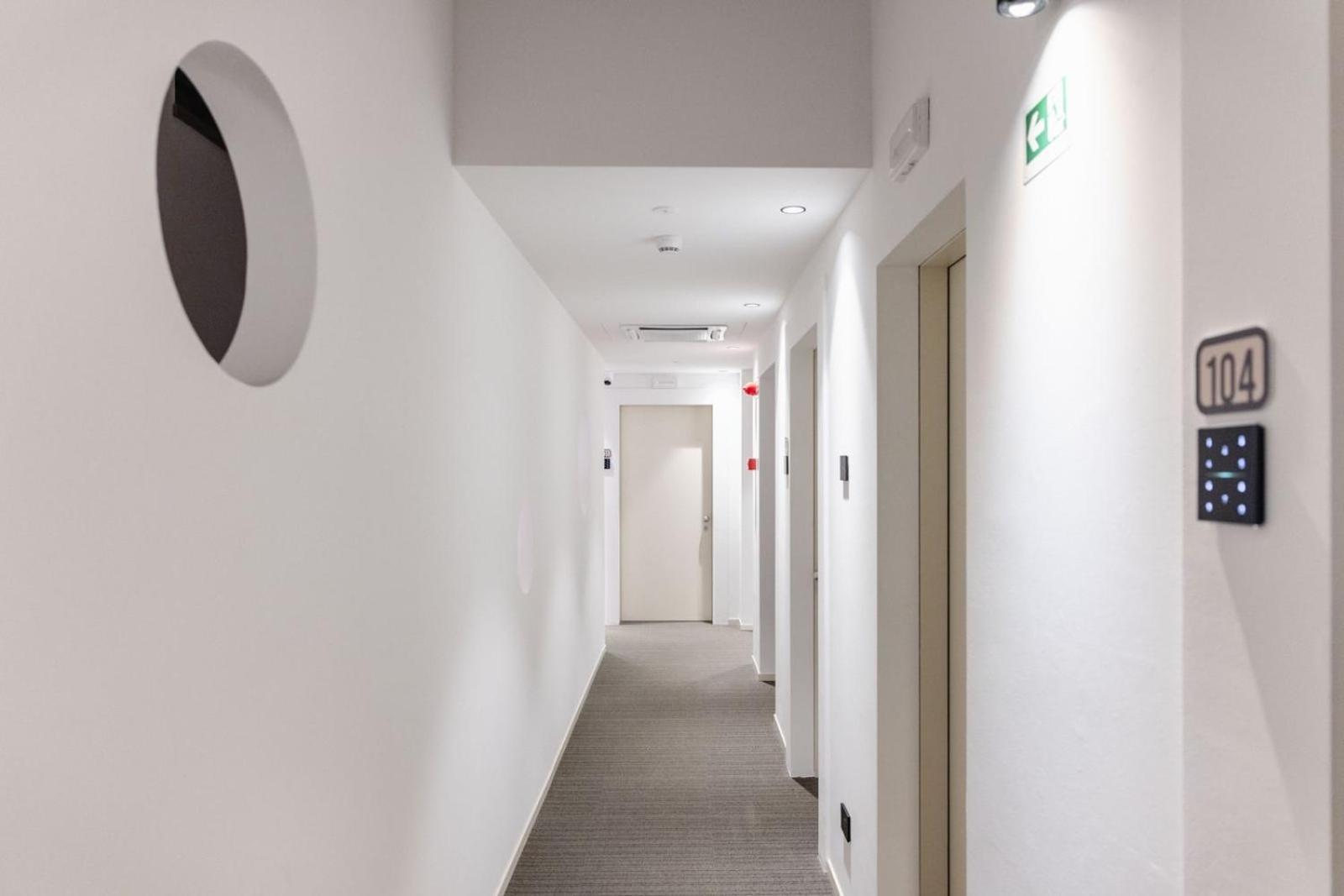Terra Hotel Boutique Тирано Экстерьер фото